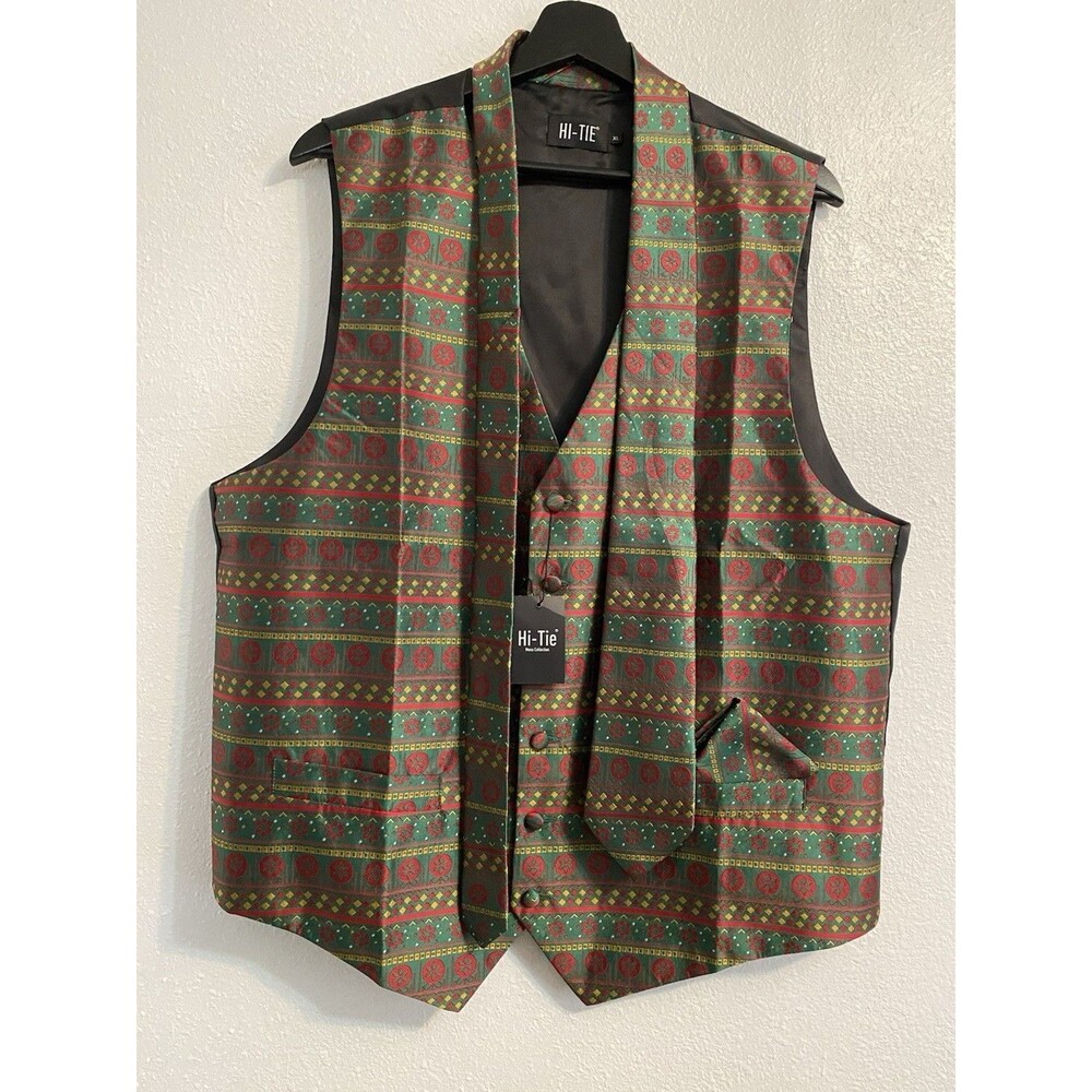 4 Pc Hi Tie Men's XL Holiday Christmas Vest, Tie, Cuff Links, Handkerchief C6